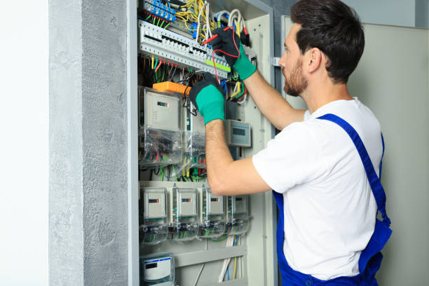  Pion Hills, CA Electrician Pros